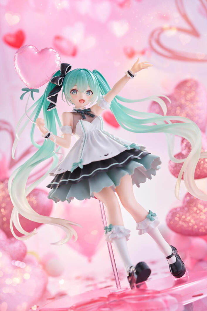 Hatsune Miku AMP+ Figure Hatsune Miku Birthday 2025 (Party Version)